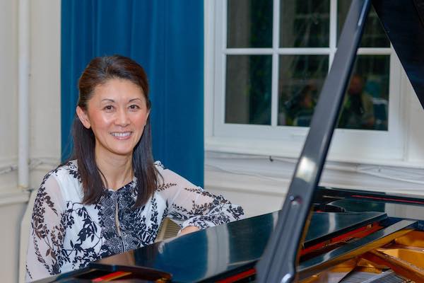 Tomoko Uchino at piano by Steven Schnur