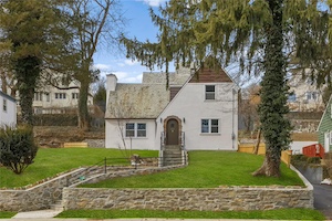 1180 Post Road
