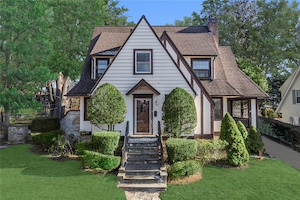 12 Ridgecrest West