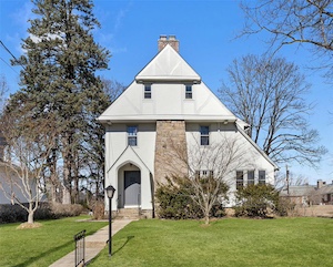 7 Edgewood Road