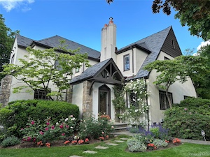 27 Huntington Avenue