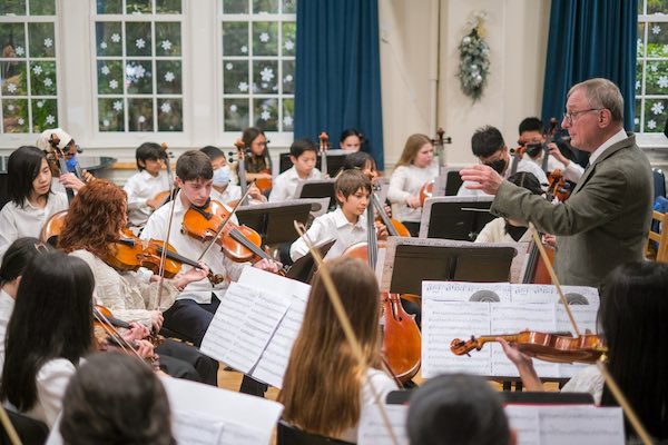 Hoff Barthelson Music School Chamber Orchestra Robert Schwartz Conductor Photo by Steven Schnur copy