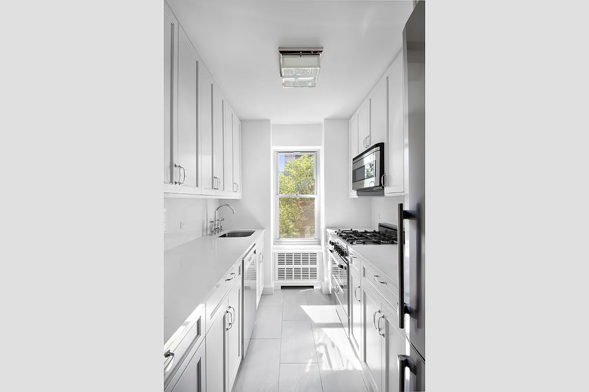 2FifthKitchen