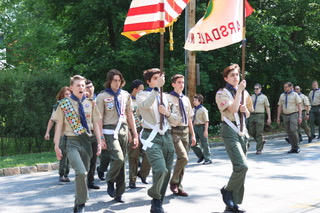 Boy_Scouts_Marching