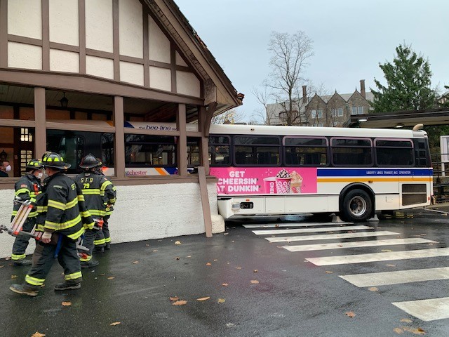 Bus at Scarsdale 2